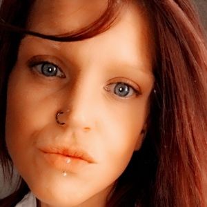 Meet your Posher, Brittney